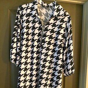 Zip Front Black and White Houndstooth pattern office attire size L